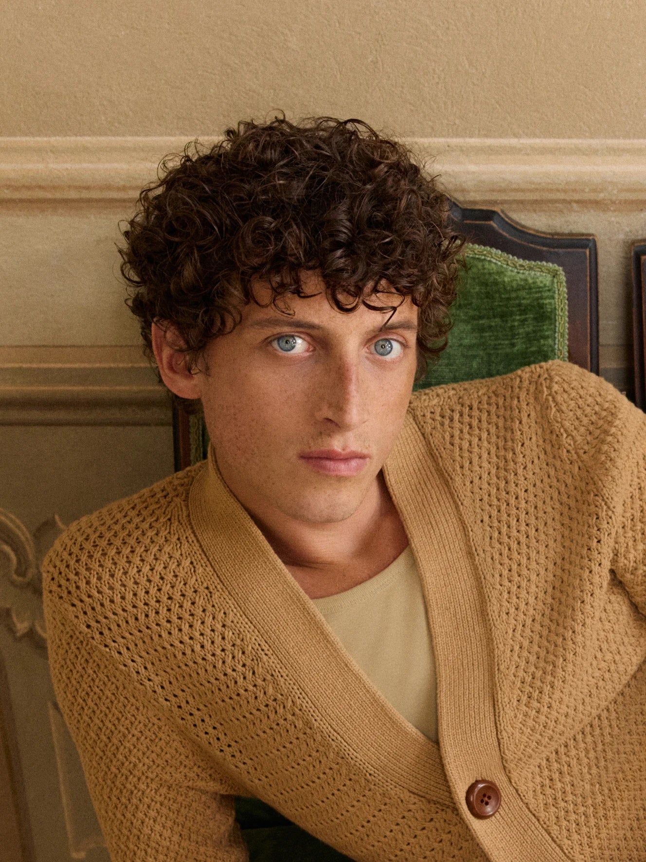 Tips for men with curly hair